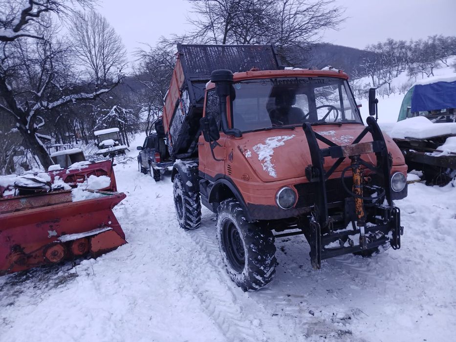 Vând unimog , basculabil în 3 părți