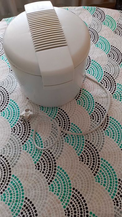 Продавам  за ресторант - фютюрник. 2 бр.