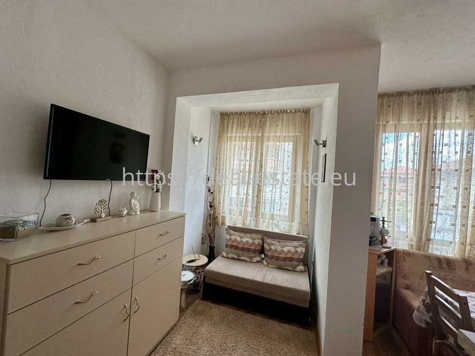 Продава се Тристаен апартамент в Благоевград, Грамада - 105 кв.м за 1029 €/кв.м - Снимка #5