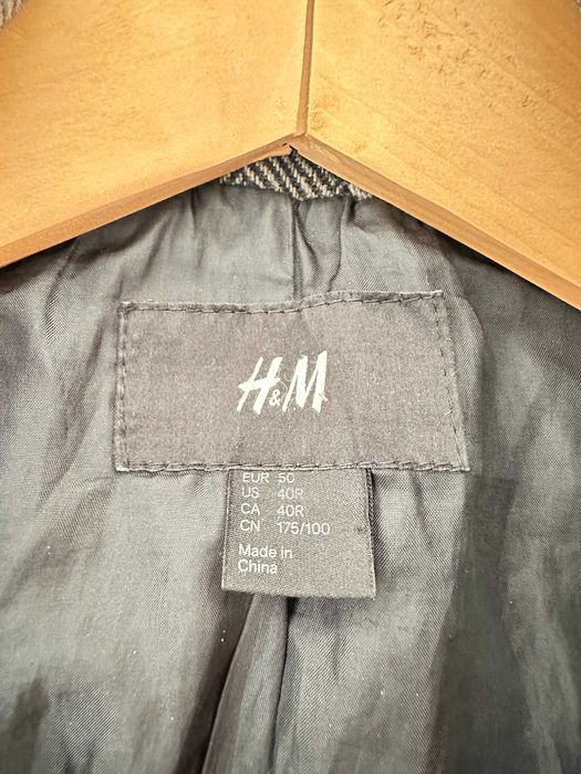 palton scurt H&M, 51% lana. marime EUR 50, gri inchis