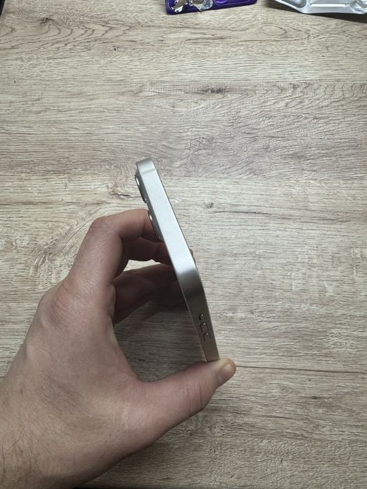 Iphone 13 на запчати