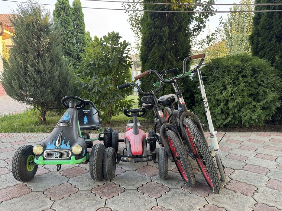 2 Велосипеда,2 машины,2 самаката.