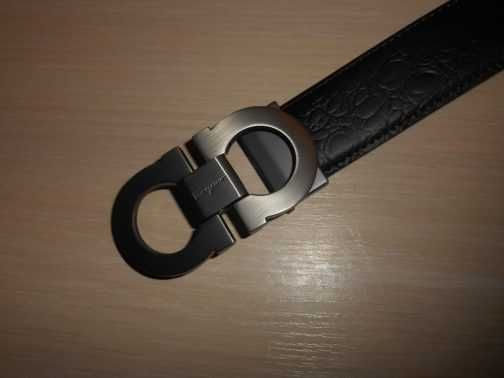 În stoc Curea pentru bărbaț, femeie Salvatore Ferragamo piele 0633