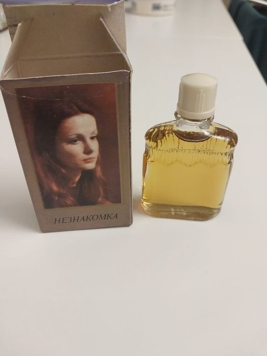 Духи Незнакомка времен СССР