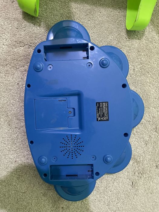 Интерактивна играчка - пиано с барабани