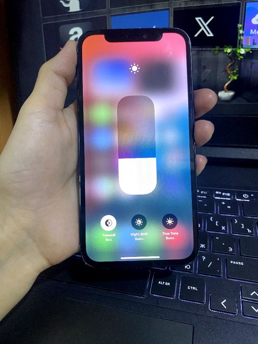 Iphone 12 dark blue 64GB