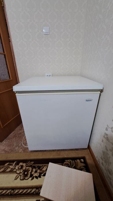 Продам морозильную камерау