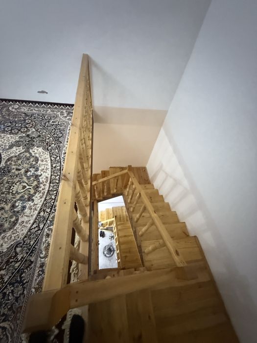 Sputnikda 4 xonali joy sotiladi