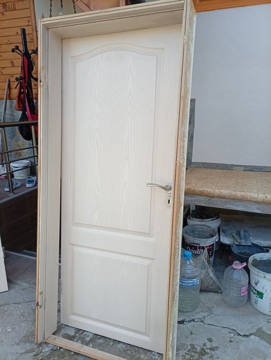 Врати 2бр нестандартни