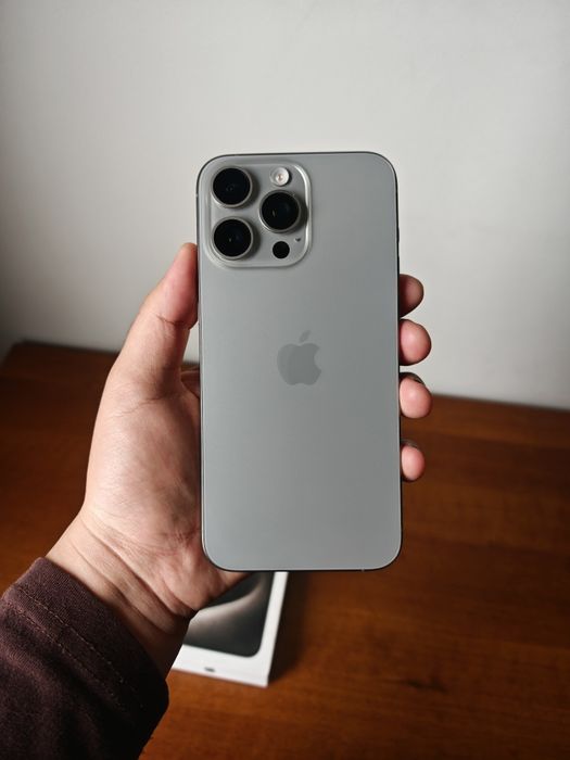 iPhone 15 pro max 256gb