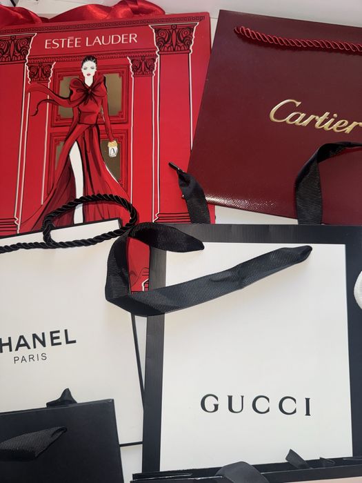 Продаются брендовые пакеты