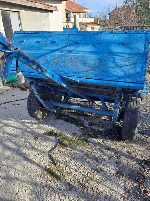 Ремарке за автомобил