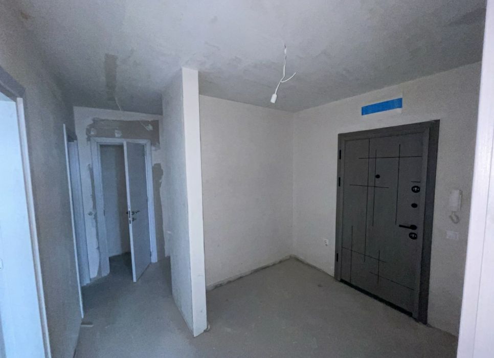 Продава се Двустаен апартамент в София, Дружба 2 - 104 кв.м за 2500 €/кв.м - Снимка #2