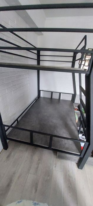 Кровать двухярусная