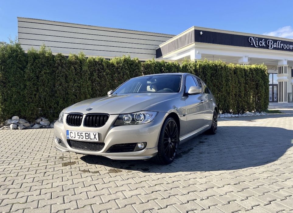 Bmw e90 LCI, Automat, Trapă,  Navi mare C.I.C,