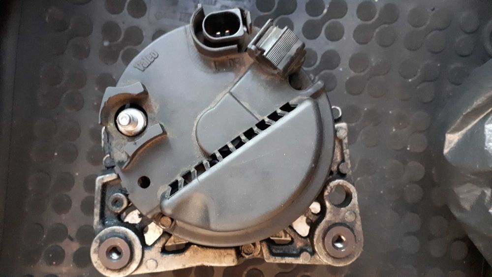 Alternator Seat Leon 2003
