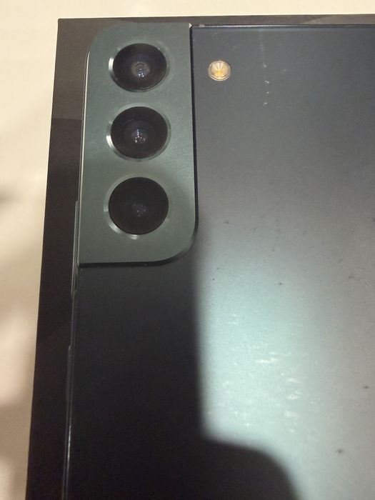 Samsung S22/256gb/olive green