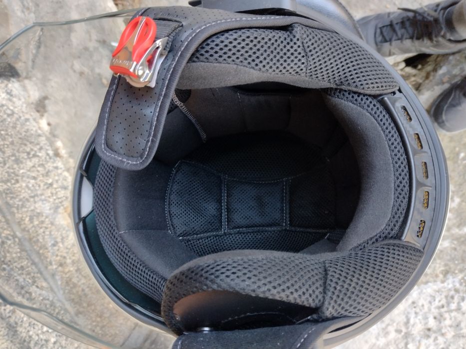 Мото каска Airoh-размер-M