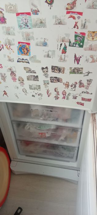 Продам холодильник