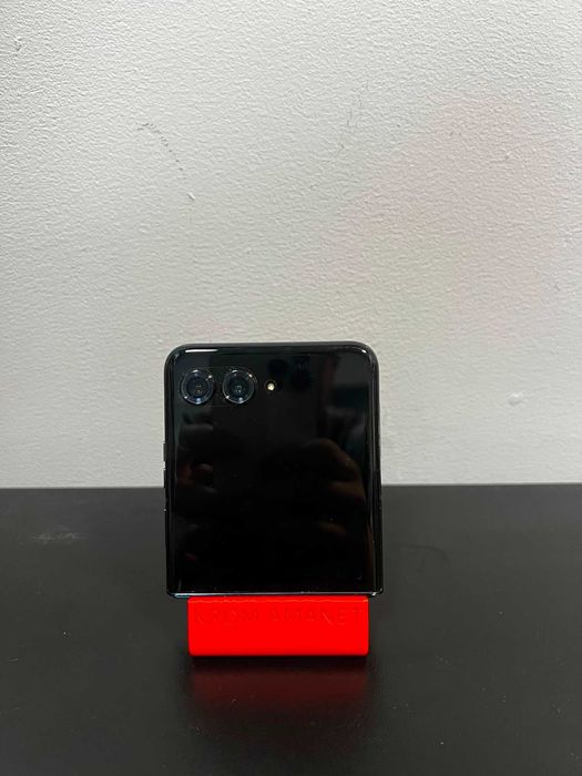 MOTOROLA RAZR 40 ULTRA / 256 GB / 12 GB RAM * Krom Amanet Margeanului *