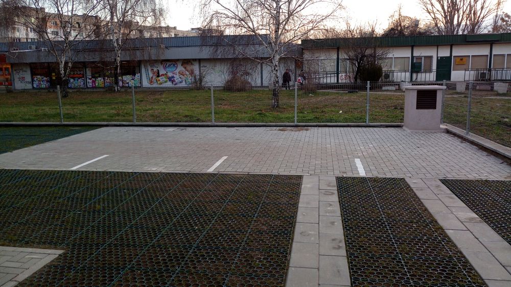 Паркомясто под наем