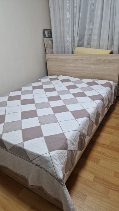 Продам тахту в спальню