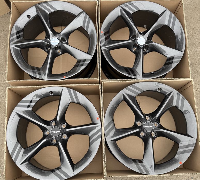 Диски оригинал на GENESIS KIA HYUNDAI