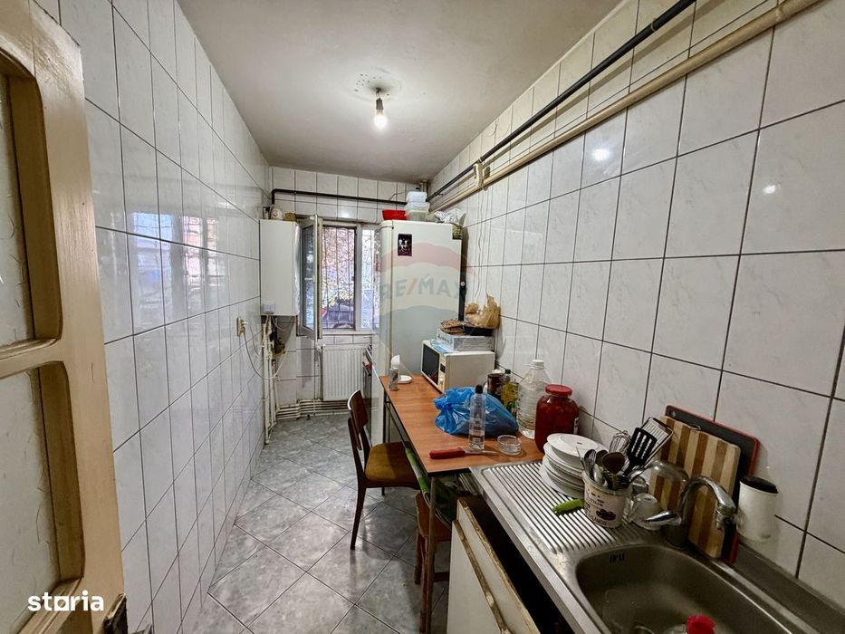 Apartament 3 camere parter