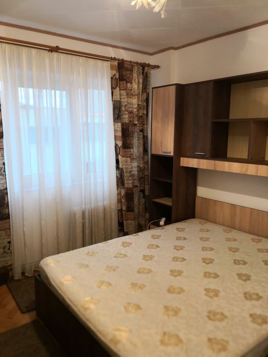 Vând apartament 2 camere decomandat