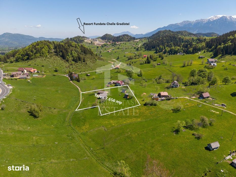Fundata | Teren de vanzare | 7,656 mp + Cabane tip A Frame