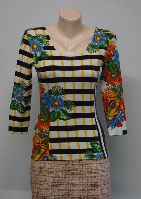 Tricou vintage Versus Gianni Versace marimea 30/44