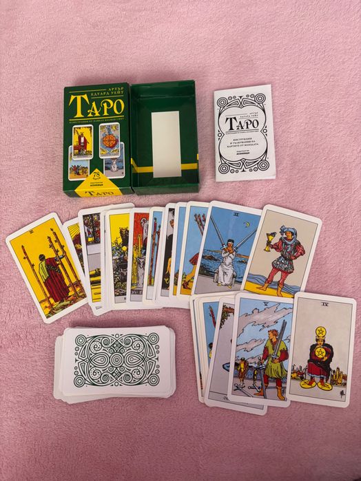 Таро карти - чисто нови тестета/колоди. Tarot cards