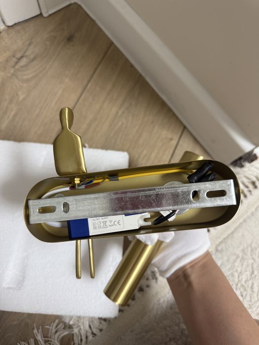 Бра прикроватное