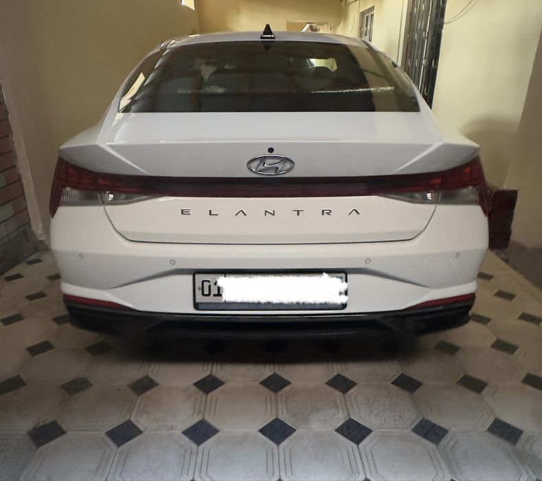 hyundai  elantra