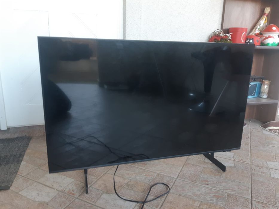 Televizor cu ecranul spart