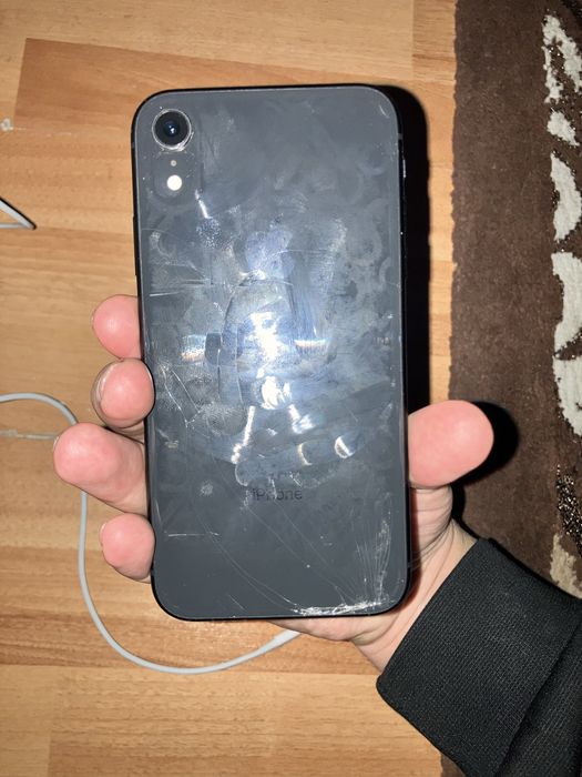 iphone xr 128gb 75% акб
