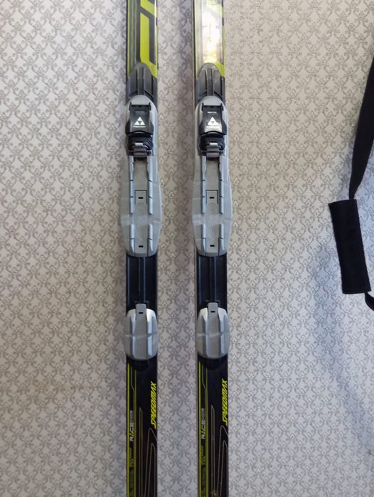 Беговые лыжи Фишер