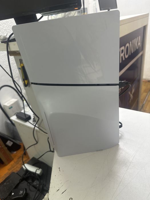 Продается ps 5 slim