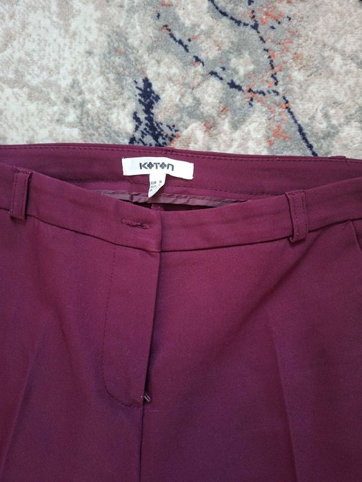 Pantaloni office damă (la dungă), vișiniu-prună, mărime 36, impecabili