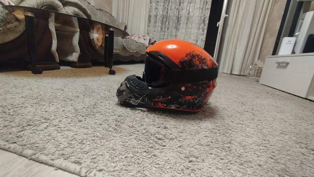 Продам шлем хороший