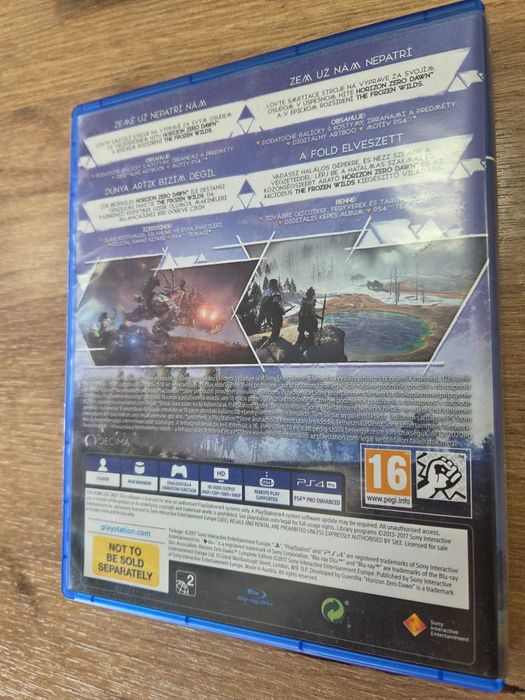 Играта Horizon: Zero Dawn - Complete Edition (PS4)