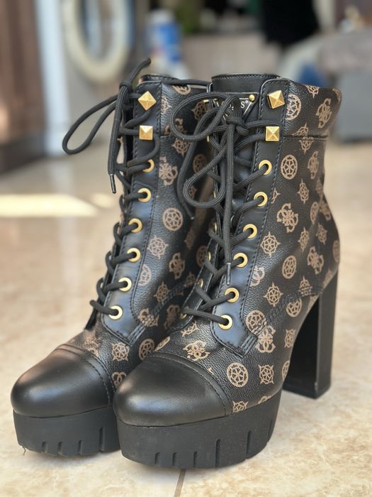 Guess кафяви боти на ток 40 номер