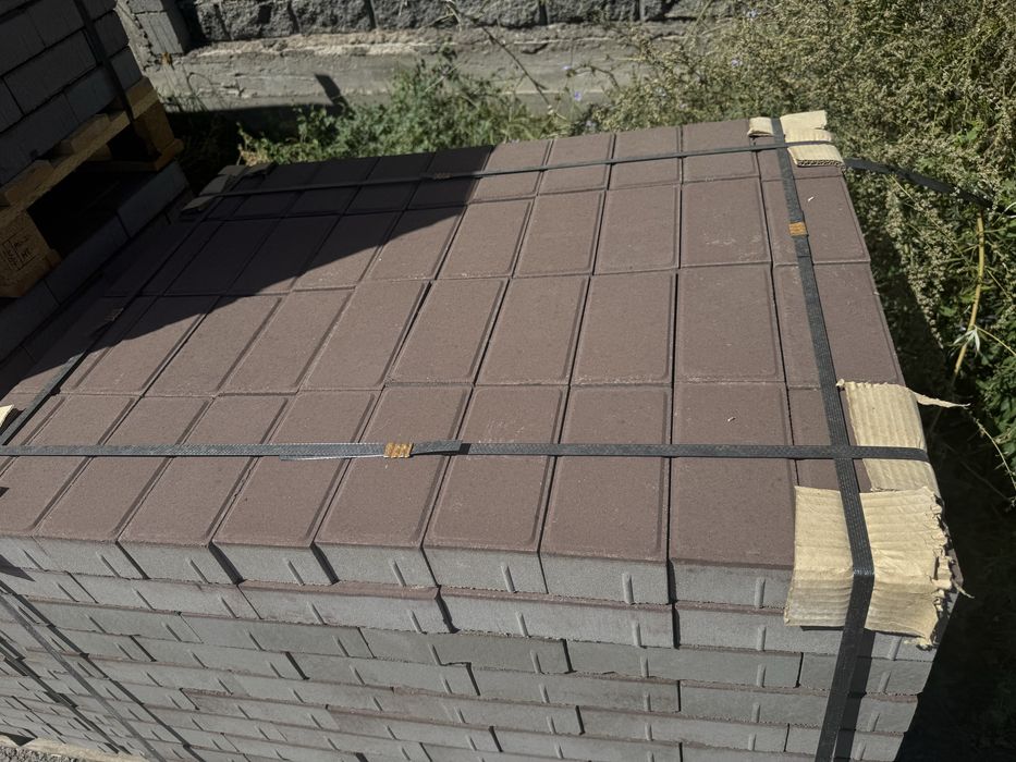 тратуарная плитка.