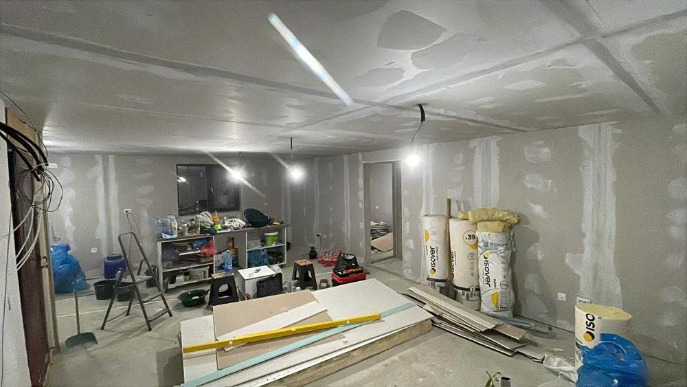 Amenajari interioare/Renovari/Rigips/Glet/Lavabil