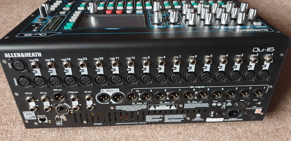 Allen & Heath Qu-16 Дигитален миксер
