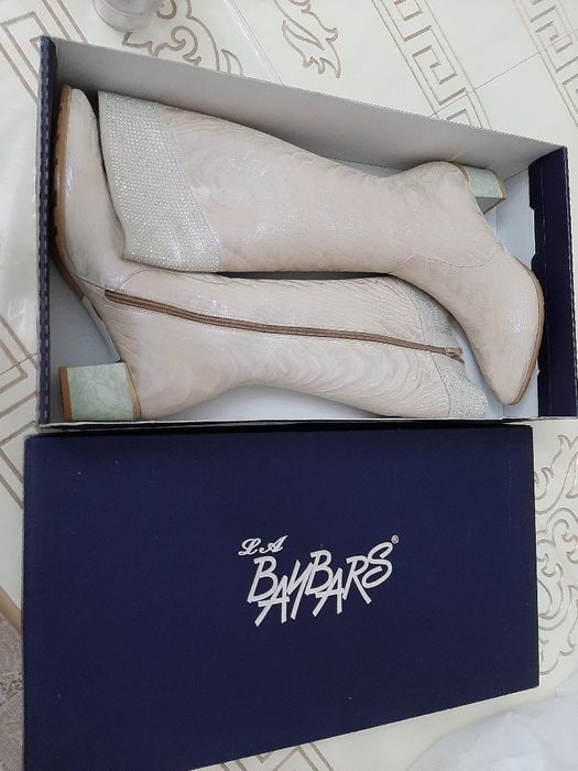 Сапоги женские ^