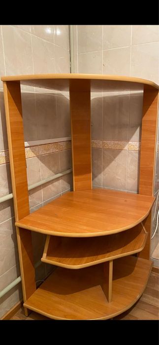 Угловая полка