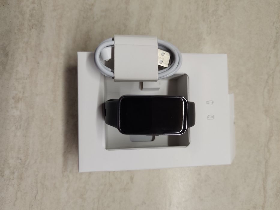 Huawei band 9 Фитнес  гривна