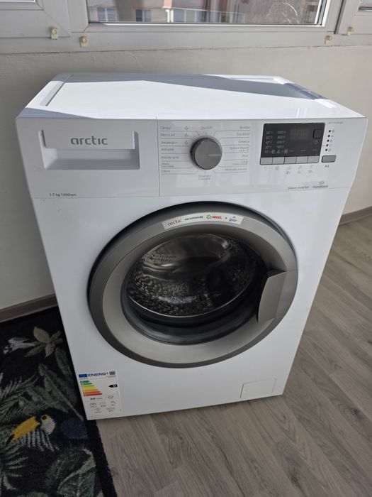 Mașină de spalat Arctic