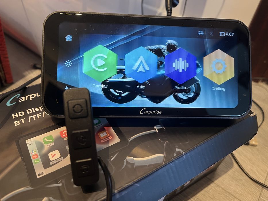 Navi moto 2 x Carpuride 702 + 502 controller CarPlay/Android
